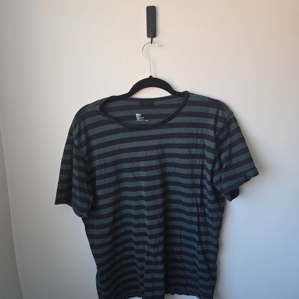 H&M green striped tee